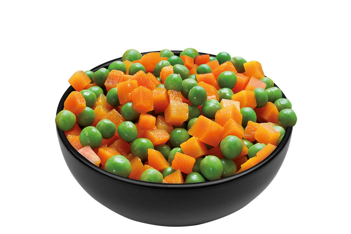 CARROT_WITH_GREEN_PEAS_2-1024x683